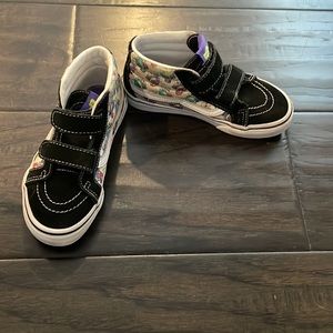 Gently – worn VANS, velcro, hightops(size 13)